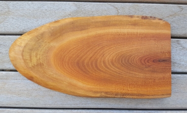 Servierbrett aus Kirschenholz